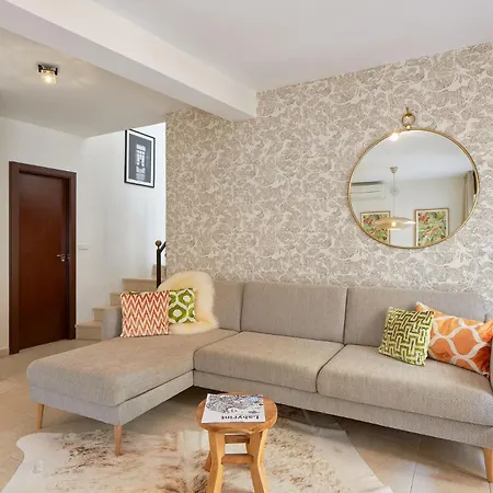 Siglo Penthouse In By Solaga Homes Apartment